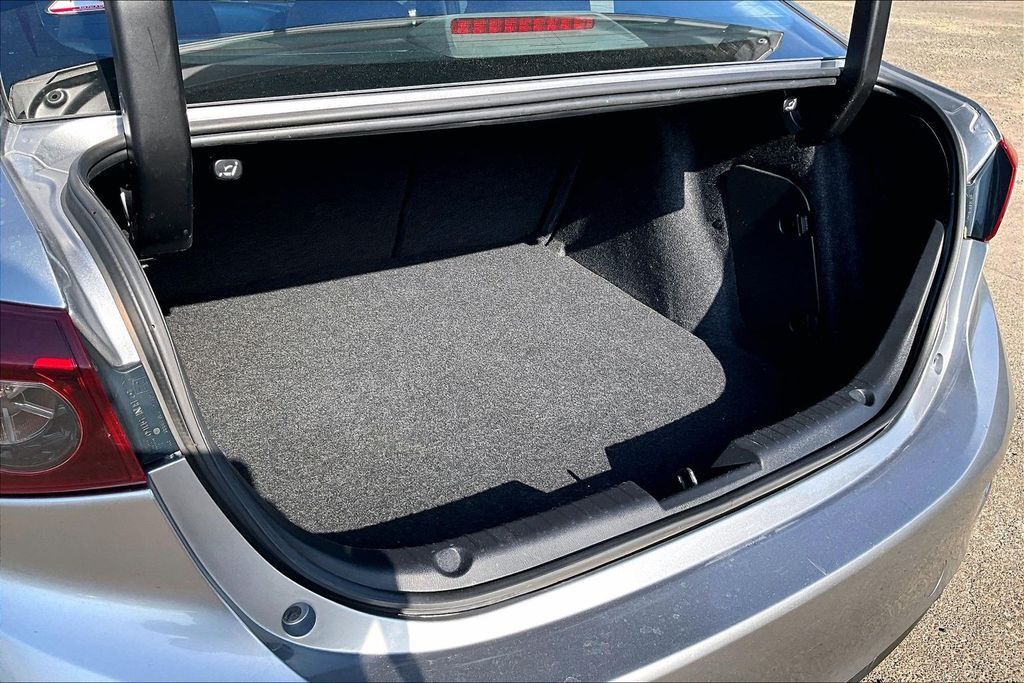 2016 MAZDA Mazda3 i Grand Touring OR