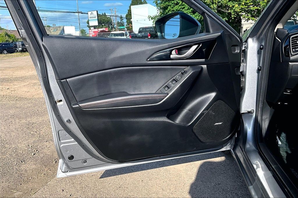 2016 MAZDA Mazda3 i Grand Touring OR