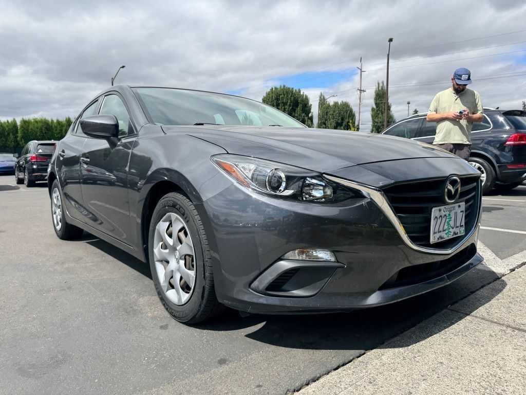 2016 MAZDA Mazda3 i Sport