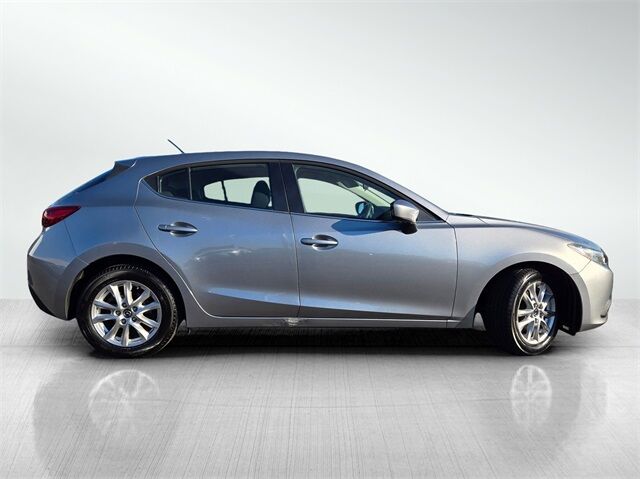 2016 MAZDA Mazda3 i Sport