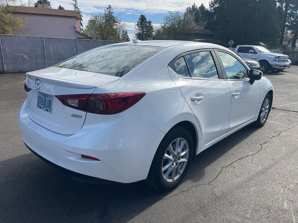 2016 MAZDA Mazda3 i Touring Milwaukie OR