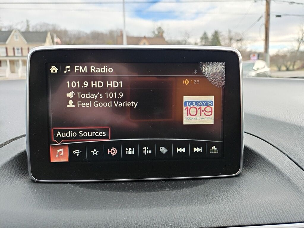 2016 MAZDA Mazda3 i Touring Hunt Valley MD