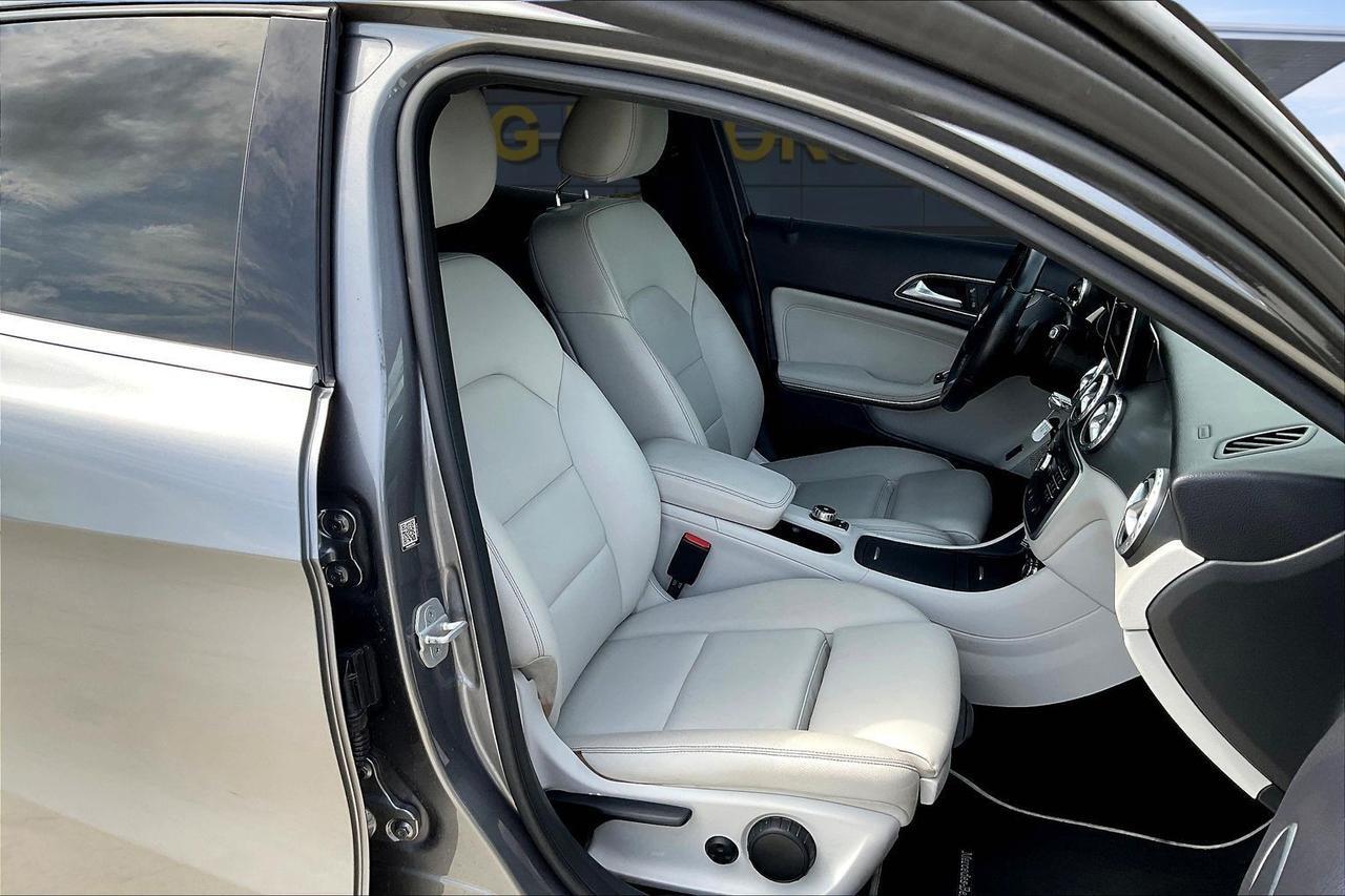 2016 MERCEDES-BENZ GLA 250 Houston TX