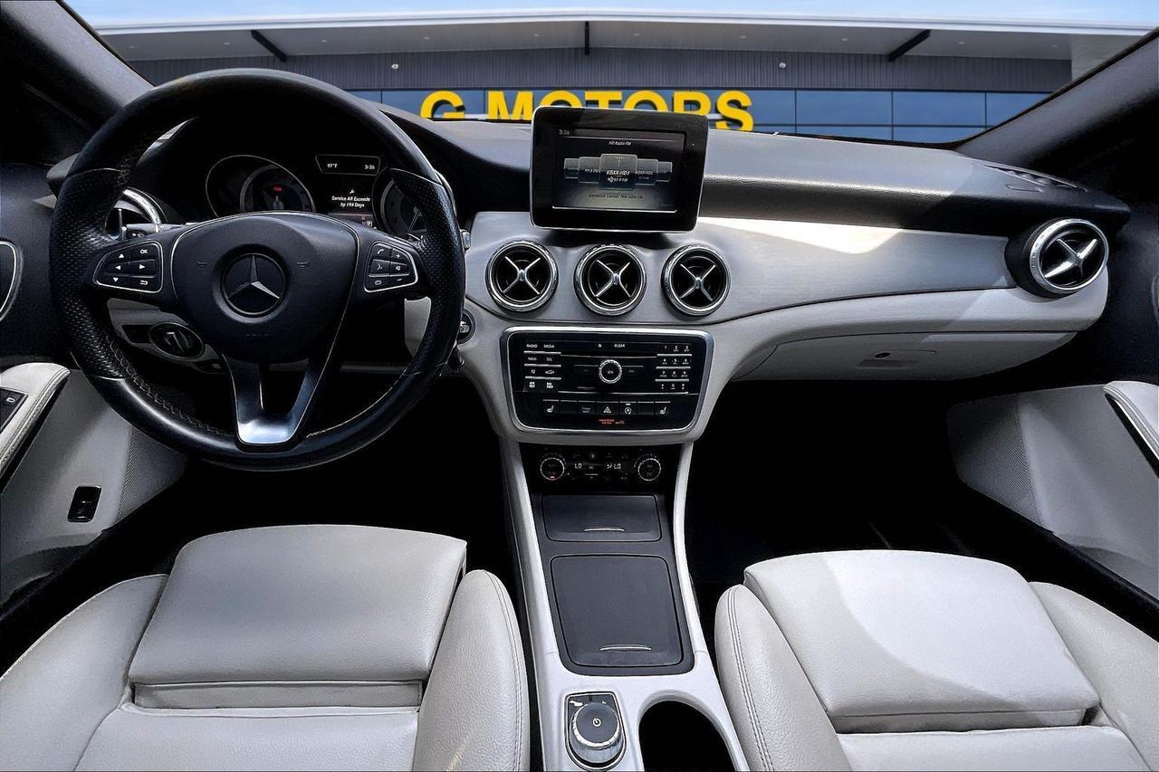 2016 MERCEDES-BENZ GLA 250 Houston TX