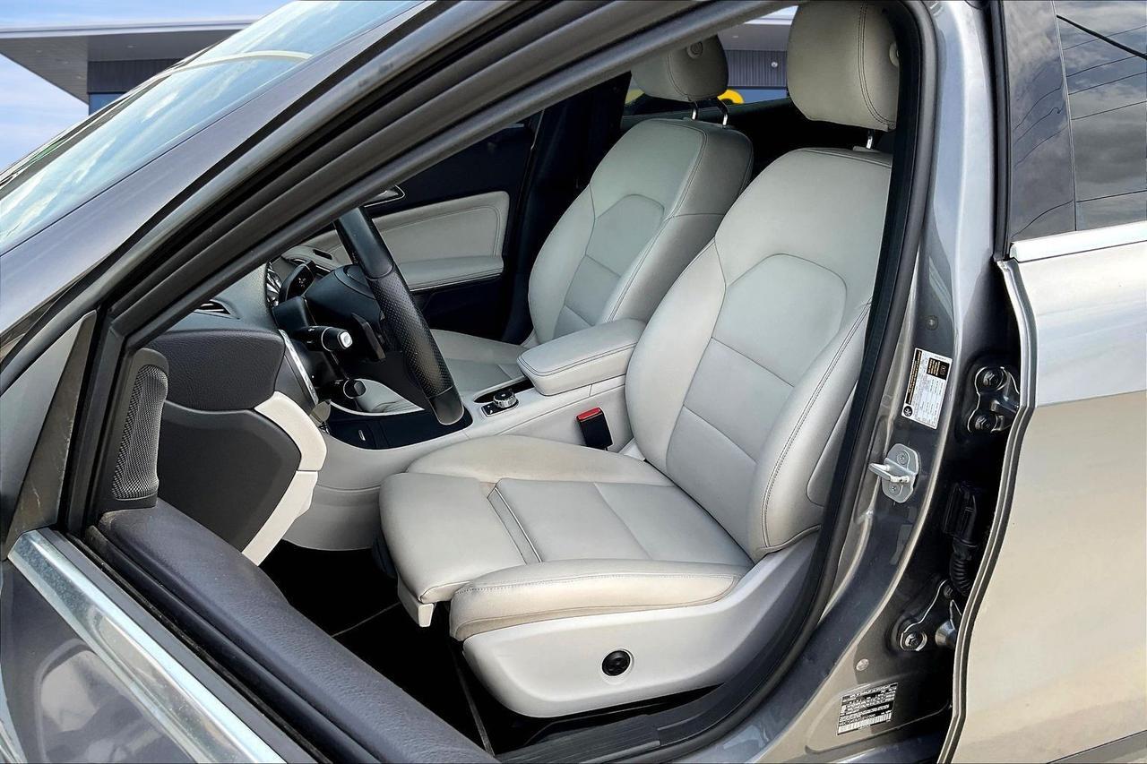 2016 MERCEDES-BENZ GLA 250 Houston TX