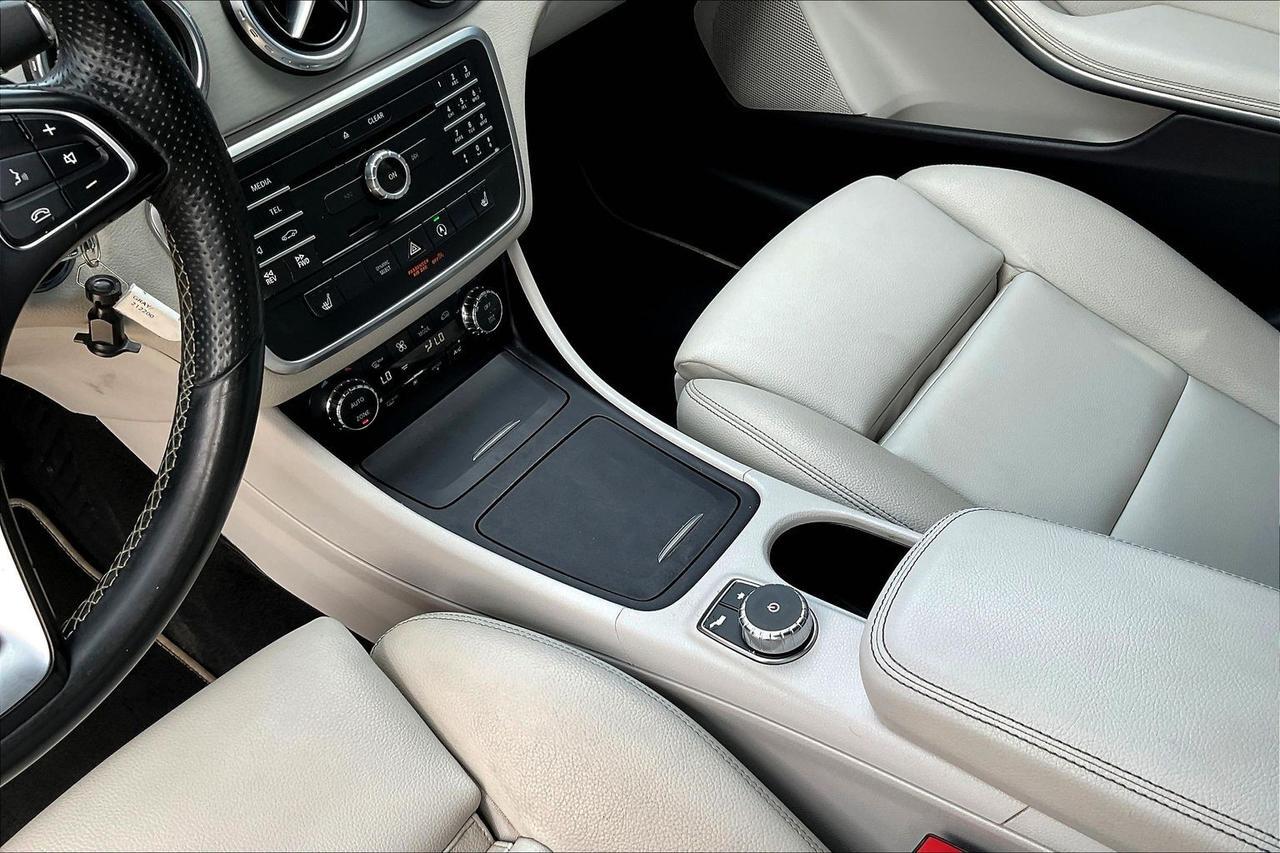 2016 MERCEDES-BENZ GLA 250 Houston TX