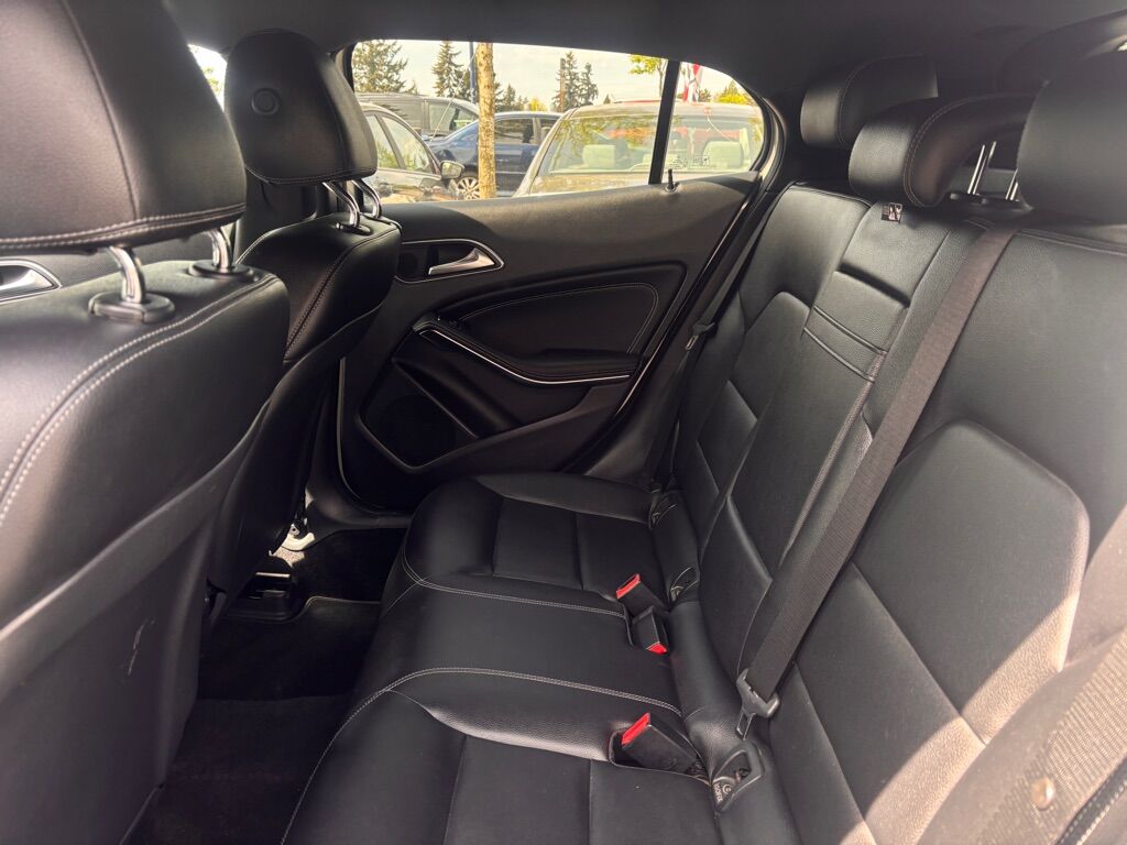 2016 MERCEDES-BENZ GLA GLA 250 4MATIC Des Moines WA