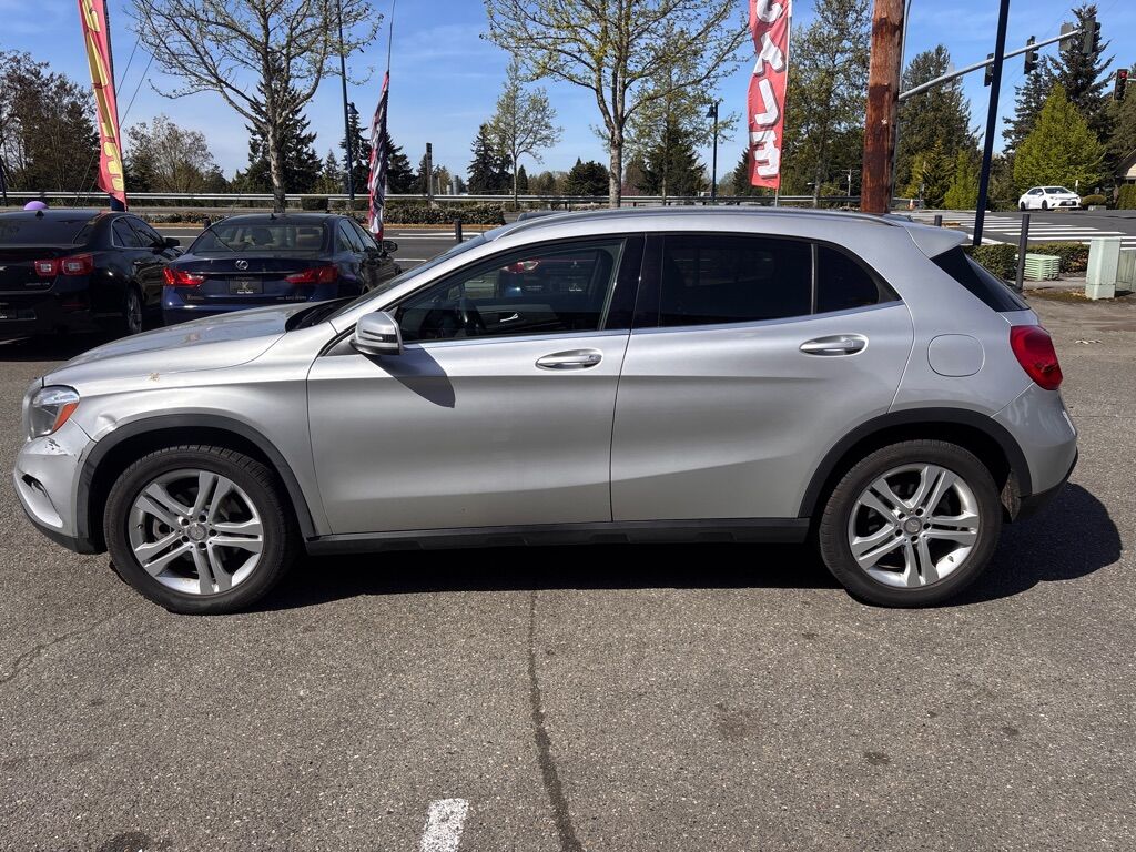 2016 MERCEDES-BENZ GLA GLA 250 4MATIC Des Moines WA