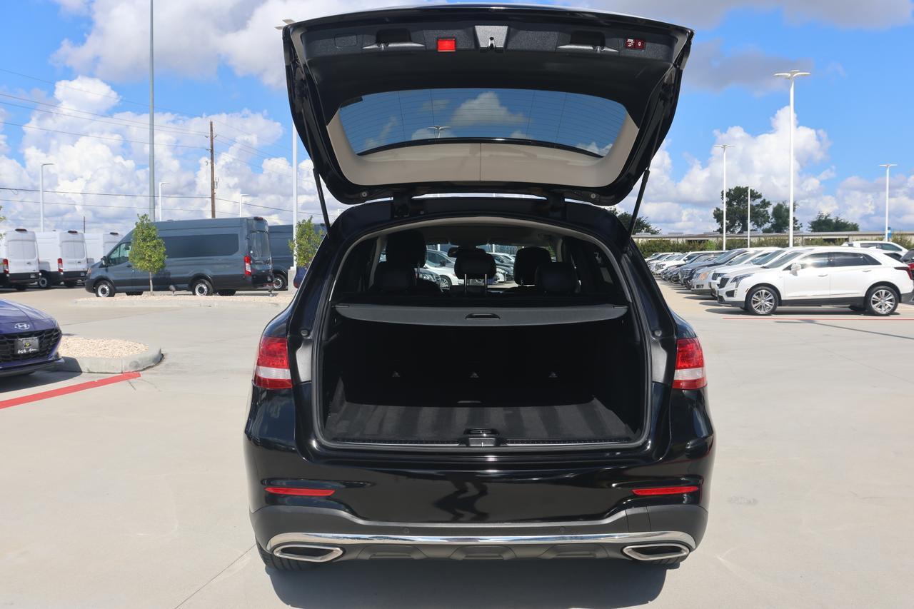 2016 MERCEDES-BENZ GLC 300 4MATIC Houston TX