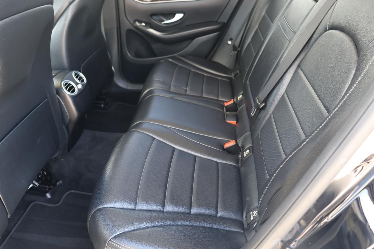2016 MERCEDES-BENZ GLC 300 4MATIC Houston TX
