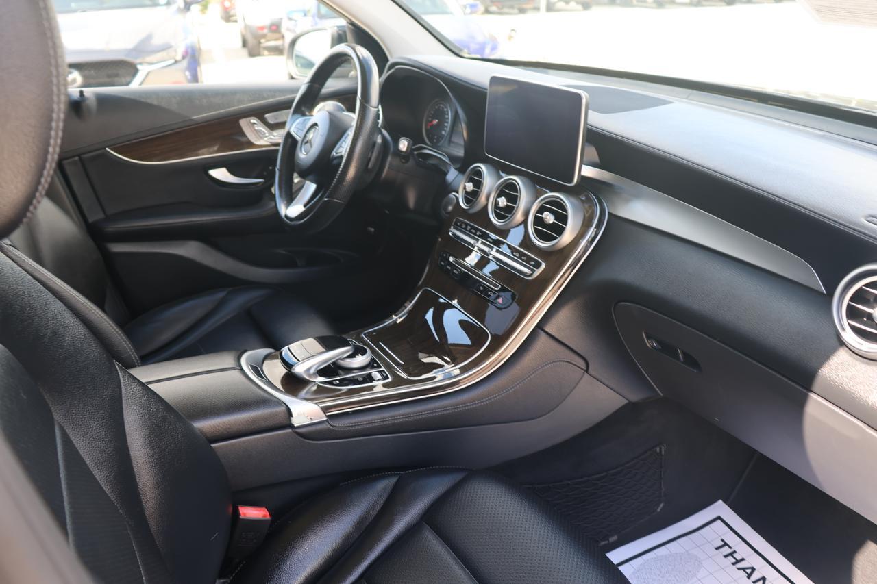 2016 MERCEDES-BENZ GLC 300 4MATIC Houston TX