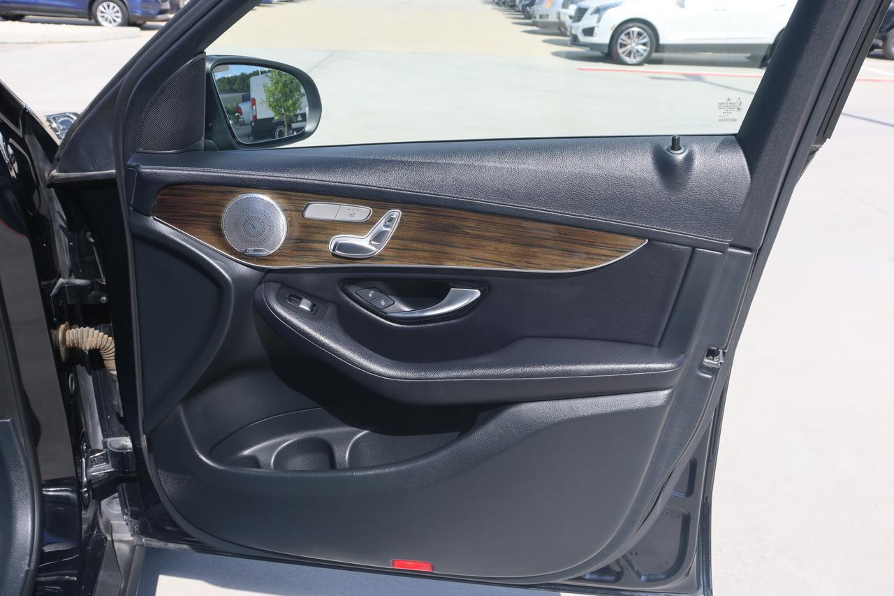 2016 MERCEDES-BENZ GLC 300 4MATIC Houston TX