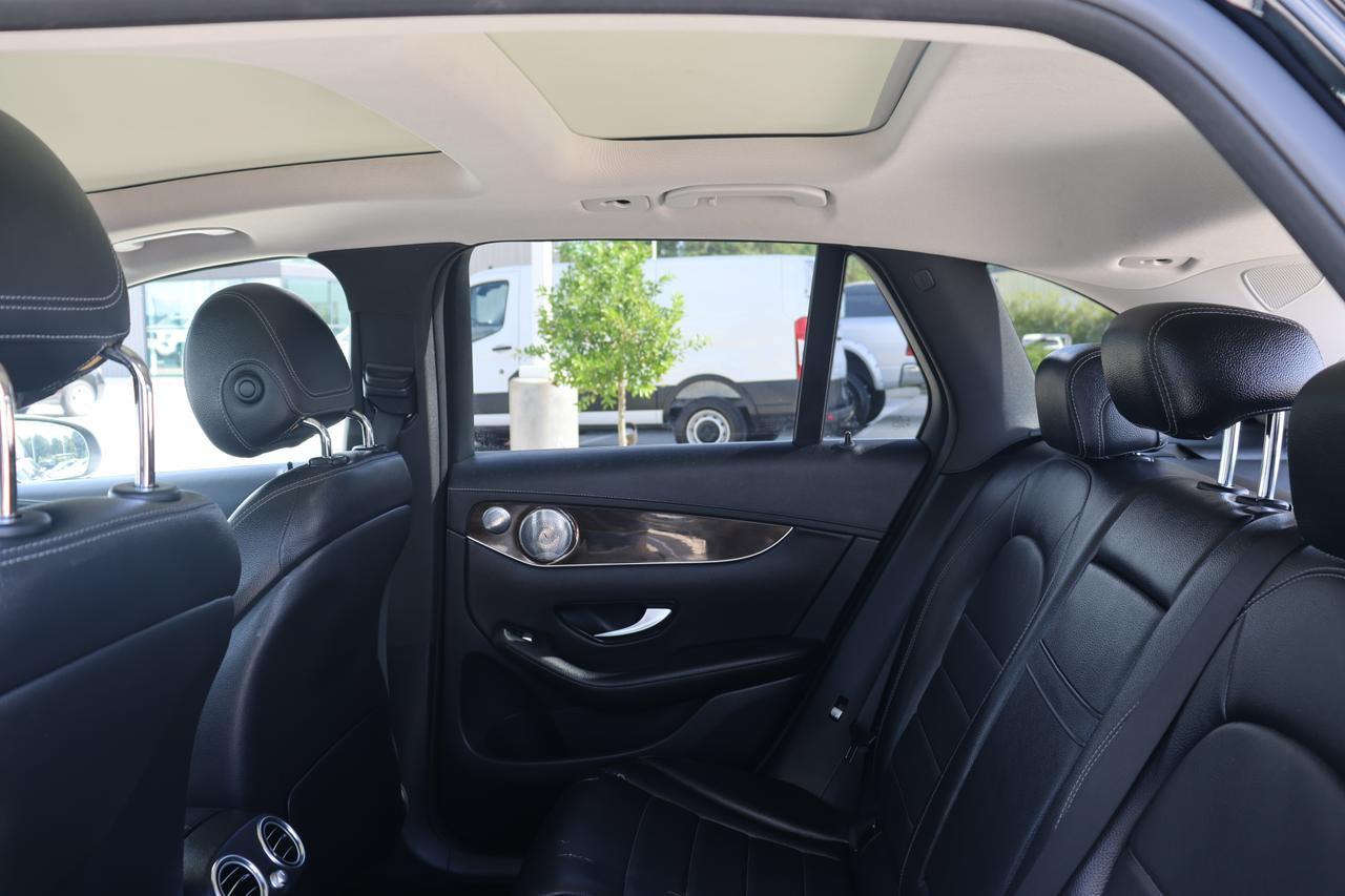 2016 MERCEDES-BENZ GLC 300 4MATIC Houston TX