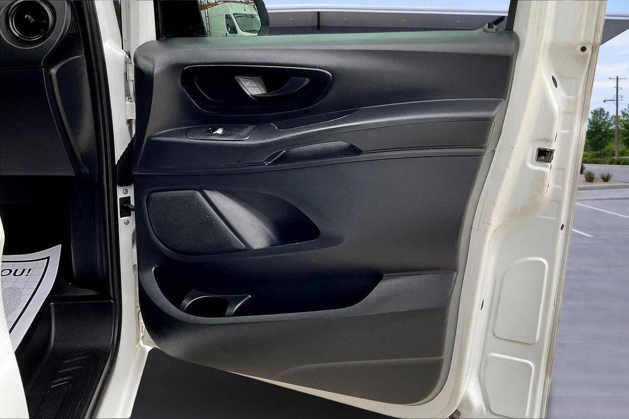 2016 MERCEDES-BENZ METRIS Houston TX