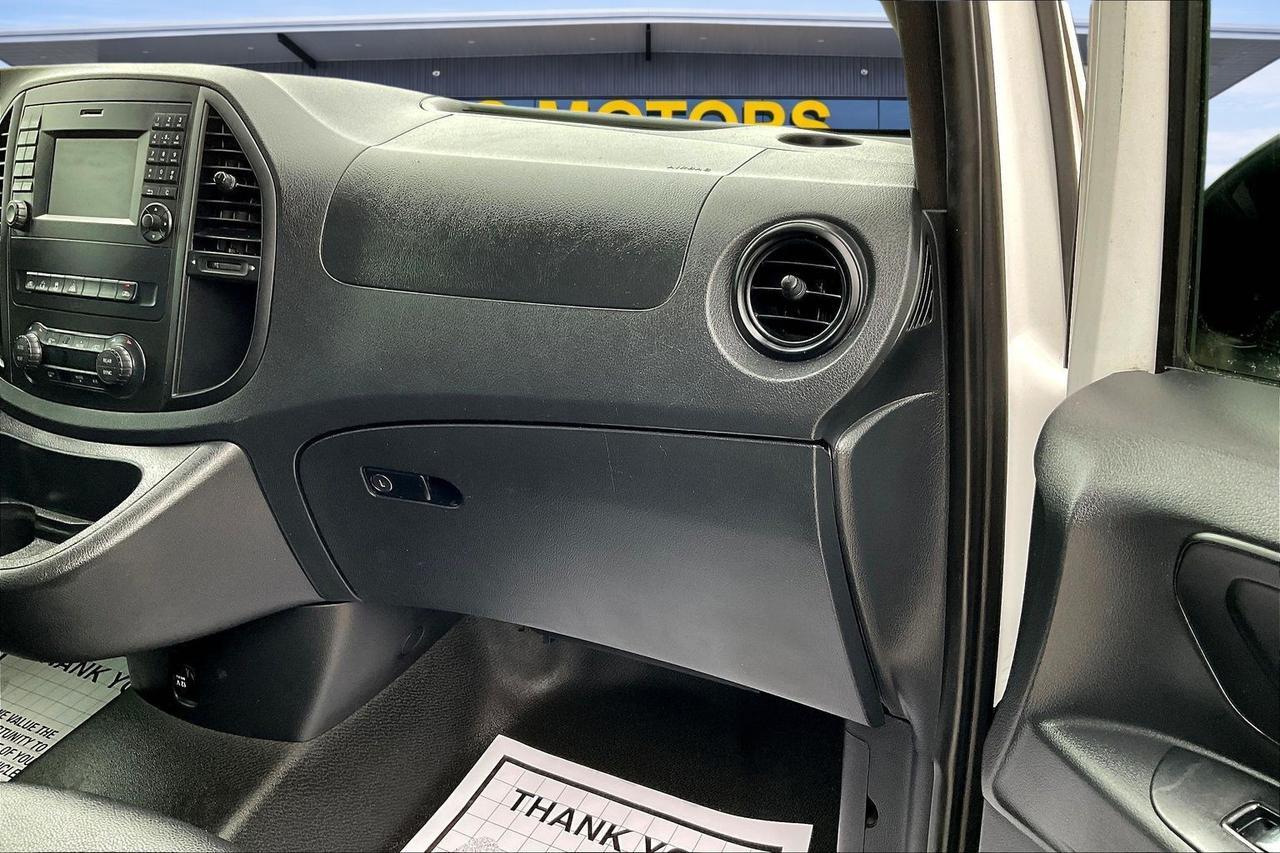 2016 MERCEDES-BENZ METRIS Houston TX