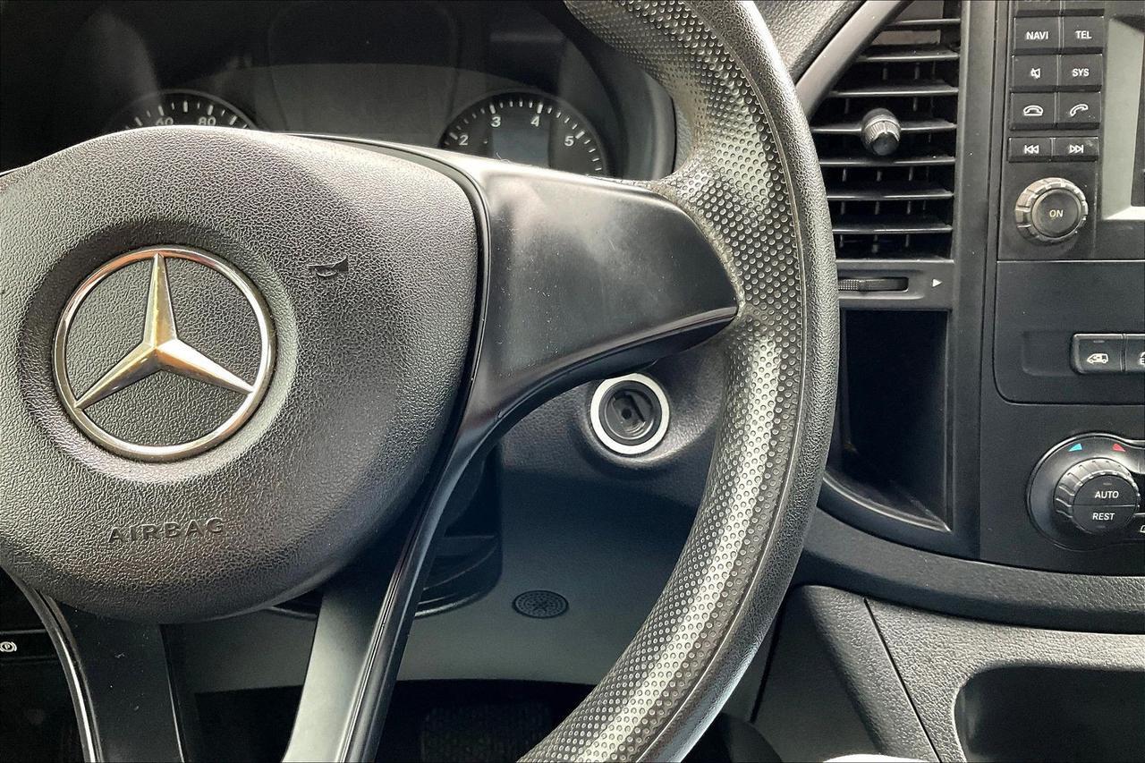 2016 MERCEDES-BENZ METRIS Houston TX