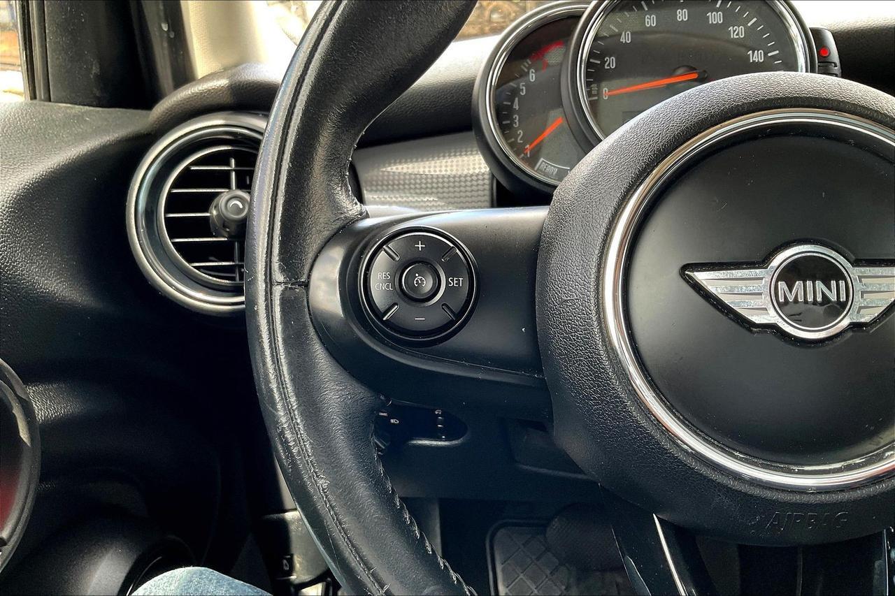 2016 MINI COOPER Houston TX