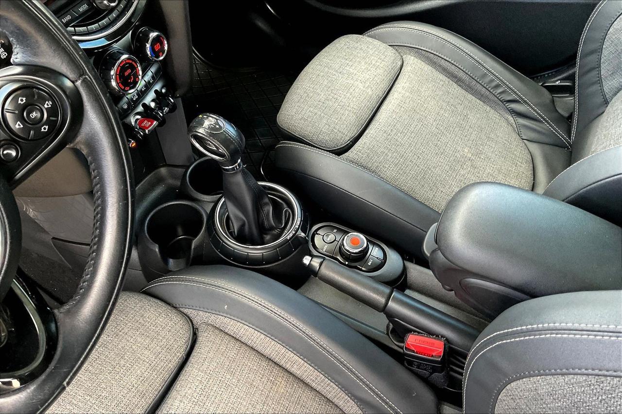2016 MINI COOPER Houston TX