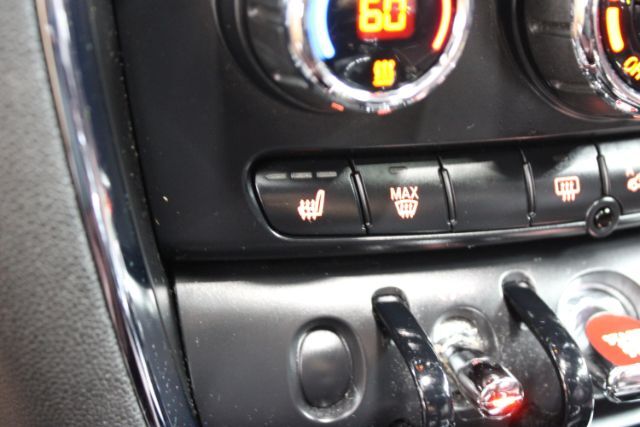 2016 MINI Clubman Cooper S Chantilly VA