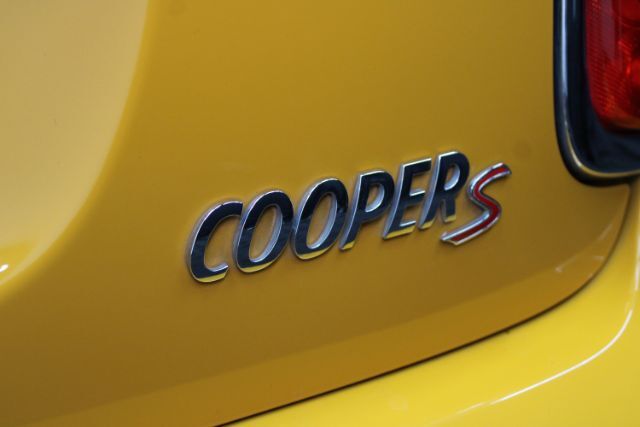 2016 MINI Convertible Cooper S Chantilly VA