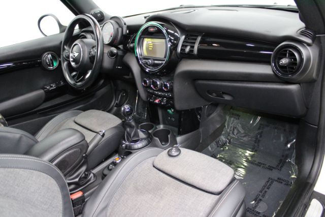 2016 MINI Convertible Cooper S Chantilly VA