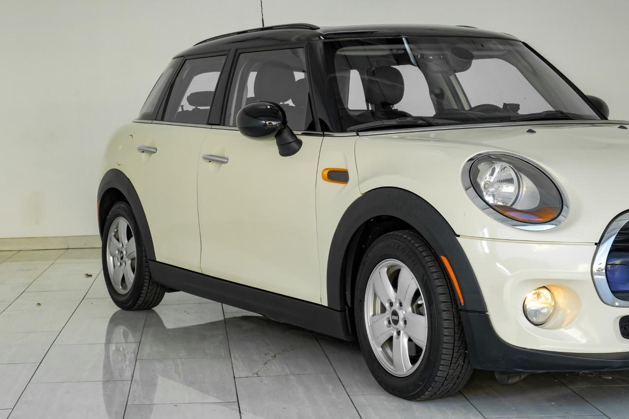 2016 MINI Cooper AUTOMATIC PANORAMA LEATHER SEATS KEYLESS START BLUETOOTH CRUISE CONTROL Carrollton TX