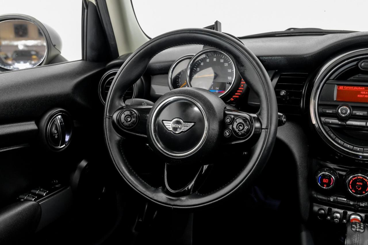 2016 MINI Cooper AUTOMATIC PANORAMA LEATHER SEATS KEYLESS START BLUETOOTH CRUISE CONTROL Carrollton TX