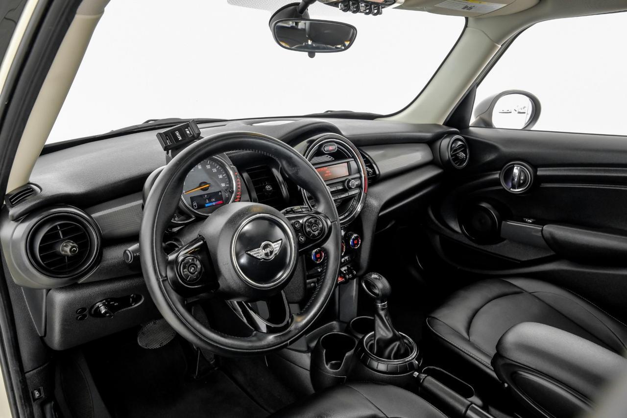 2016 MINI Cooper AUTOMATIC PANORAMA LEATHER SEATS KEYLESS START BLUETOOTH CRUISE CONTROL Carrollton TX