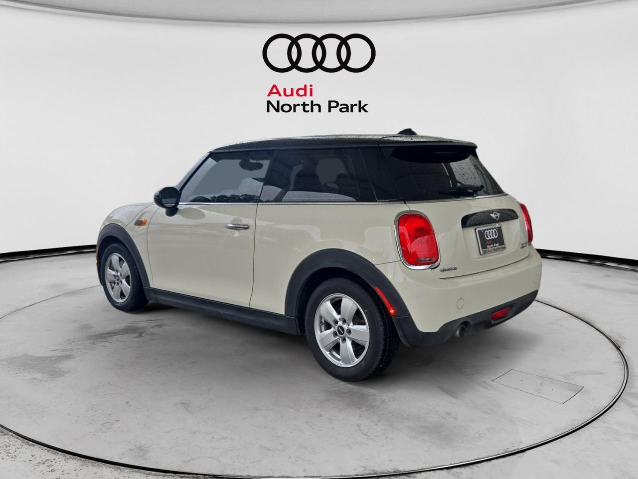 2016 MINI Cooper Hardtop