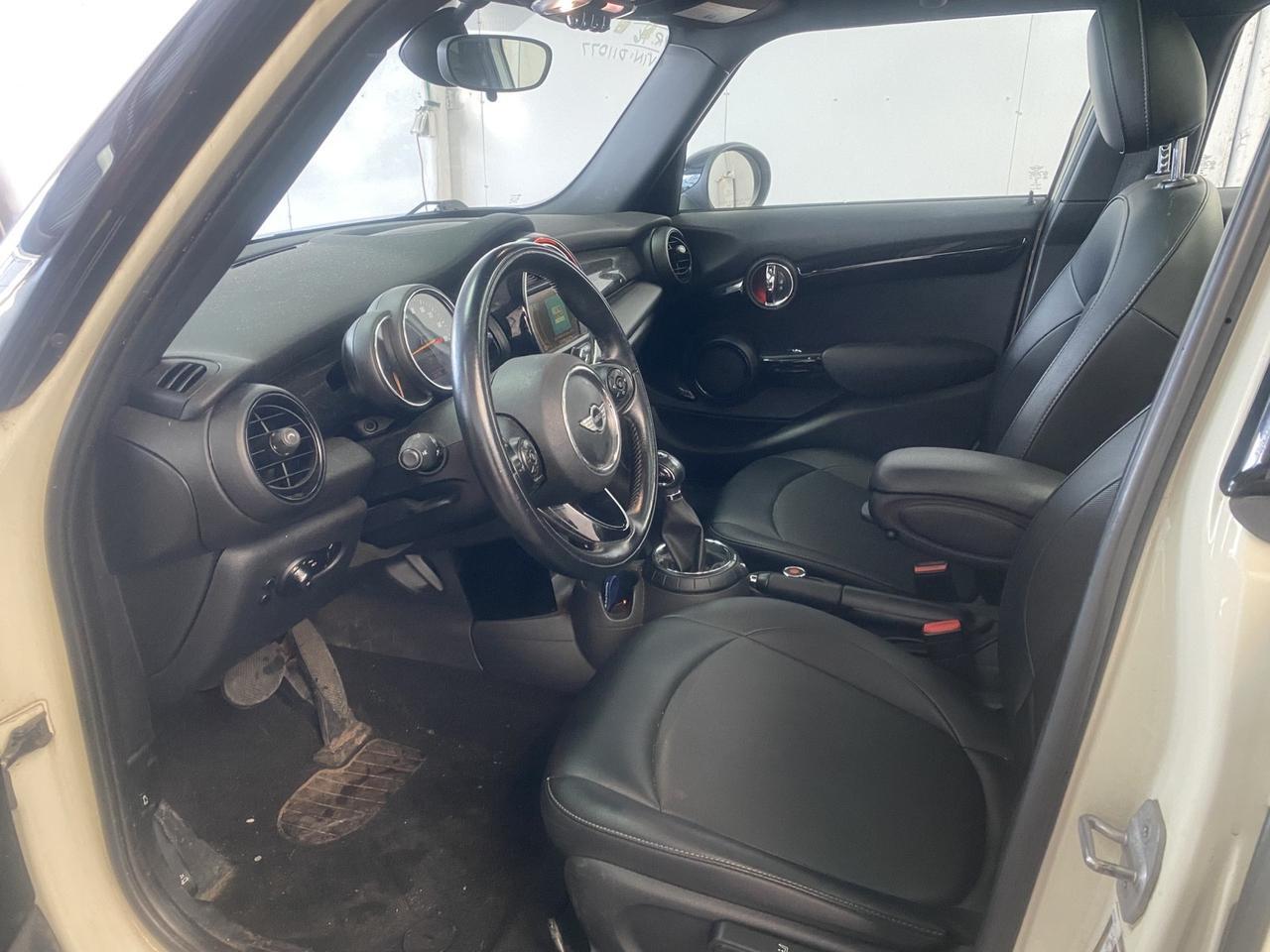 2016 MINI Cooper Hardtop 4 Door Richmond Hill NY