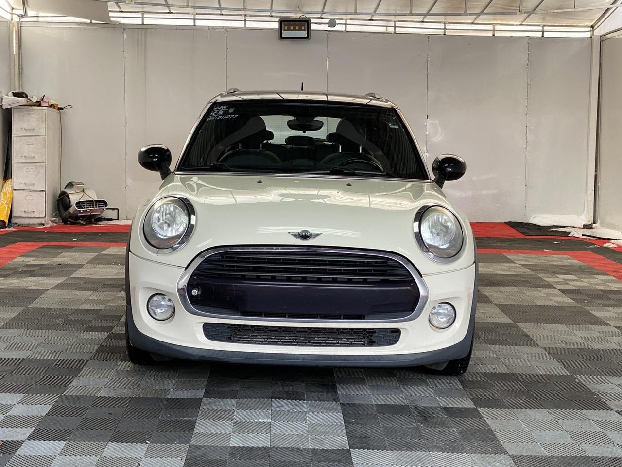 2016 MINI Cooper Hardtop 4 Door
