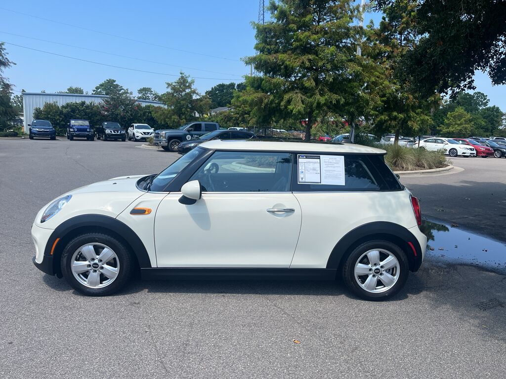 2016 MINI Hardtop Cooper (M6) Wilmington NC