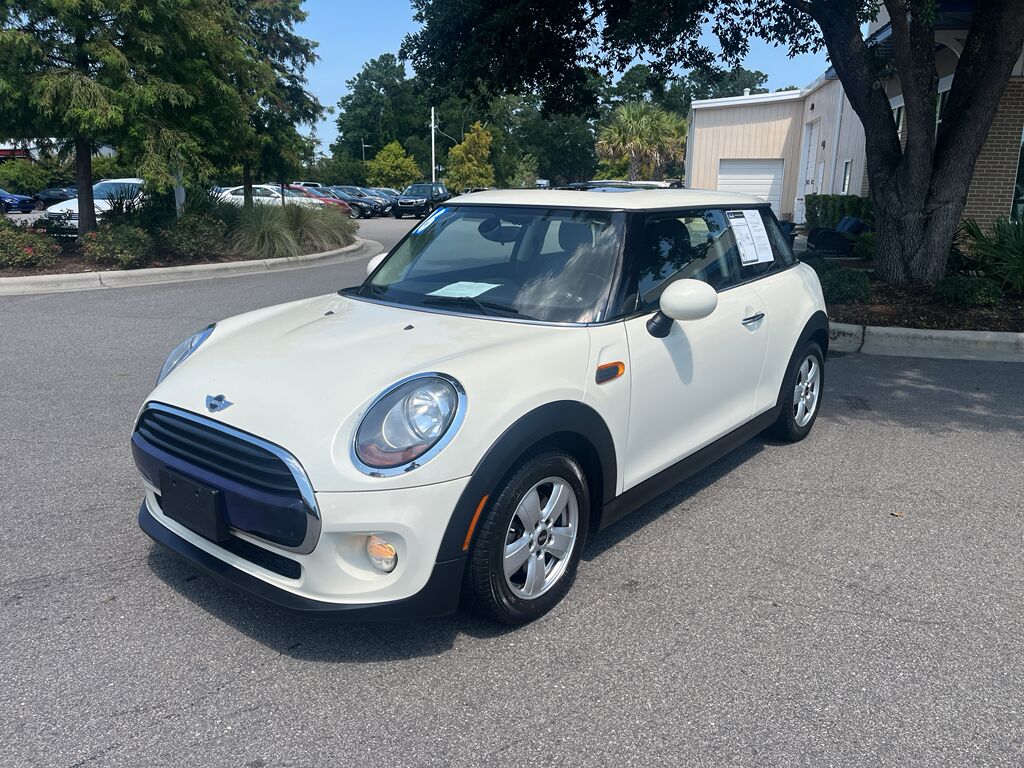 2016 MINI Hardtop Cooper (M6) Wilmington NC