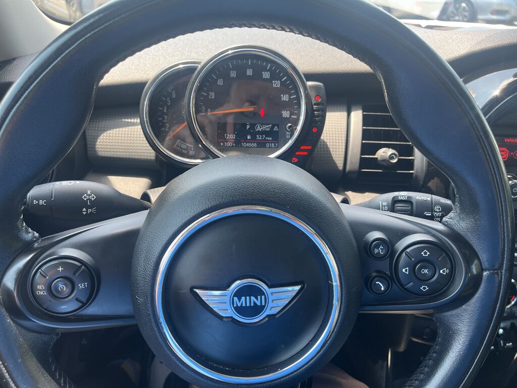 2016 MINI Hardtop Cooper (M6) Wilmington NC
