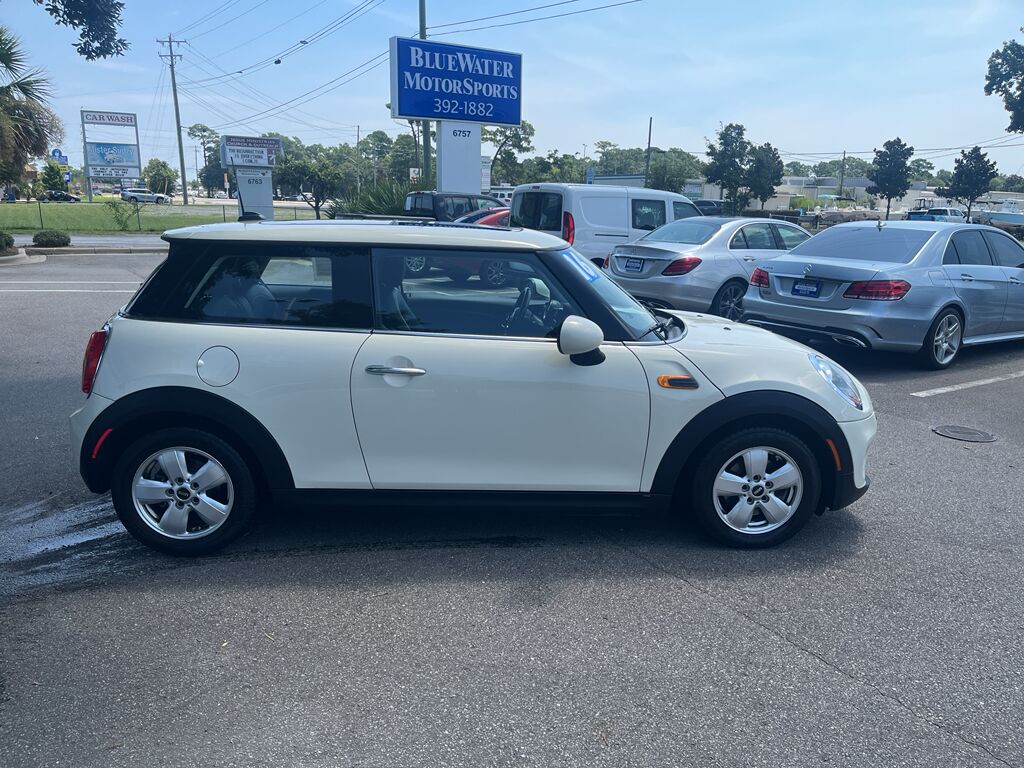 2016 MINI Hardtop Cooper (M6) Wilmington NC