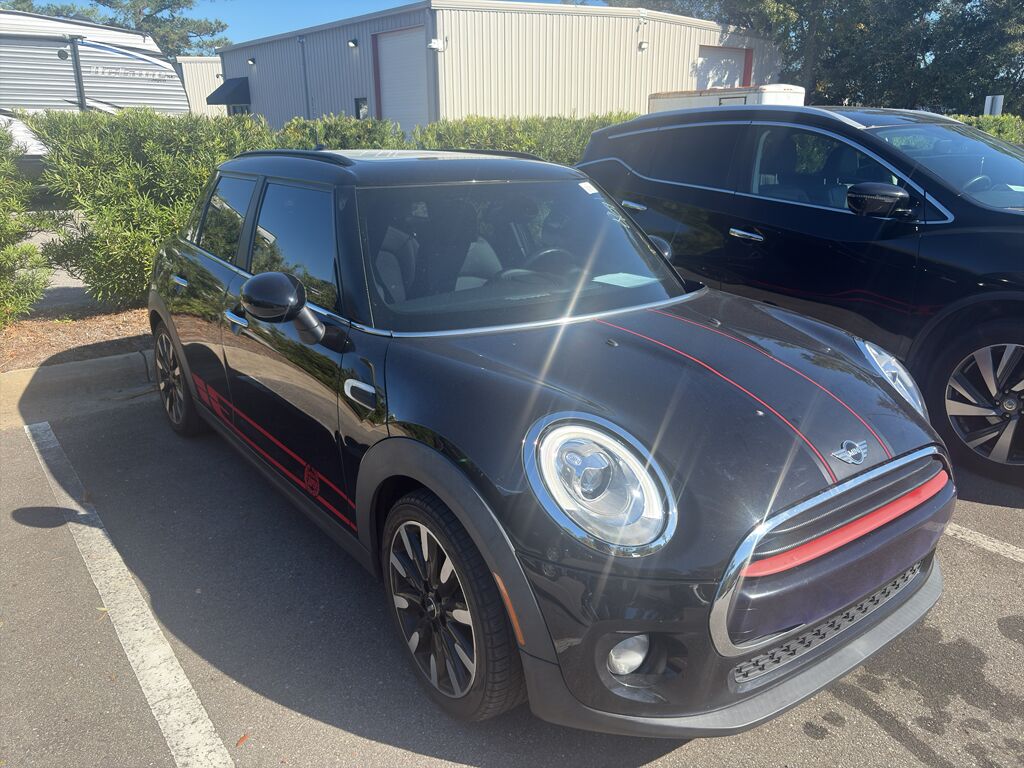 2016 MINI Hardtop Cooper (M6)