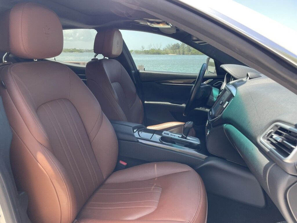 2016 Maserati Ghibli CLEAN CAR-FAX~ONLINE FINANCE~FRONT BUCKETS SEATS~NAVIGATION~REARVIEW CAMERA Sarasota FL