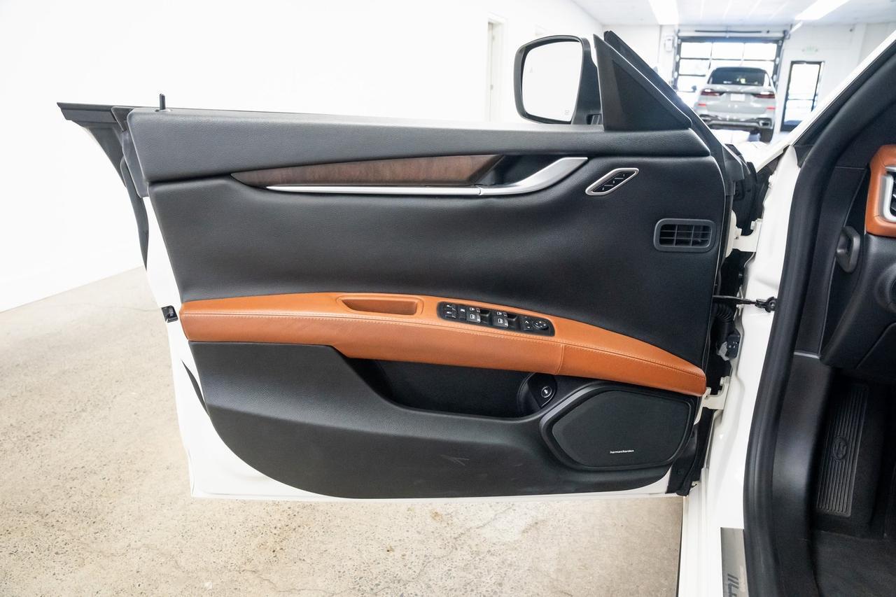 2016 Maserati Ghibli S Heated Seats Moonroof Portland OR