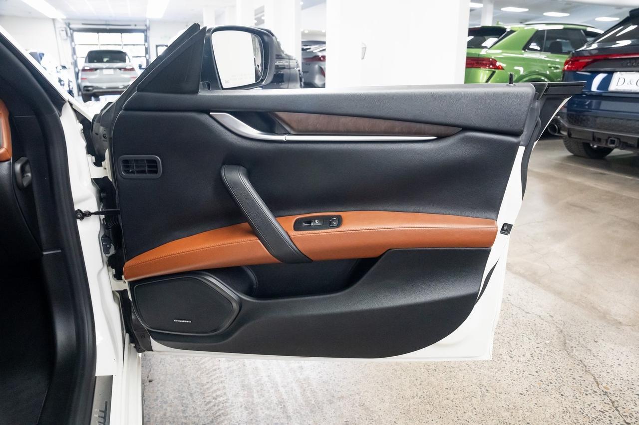 2016 Maserati Ghibli S Heated Seats Moonroof Portland OR