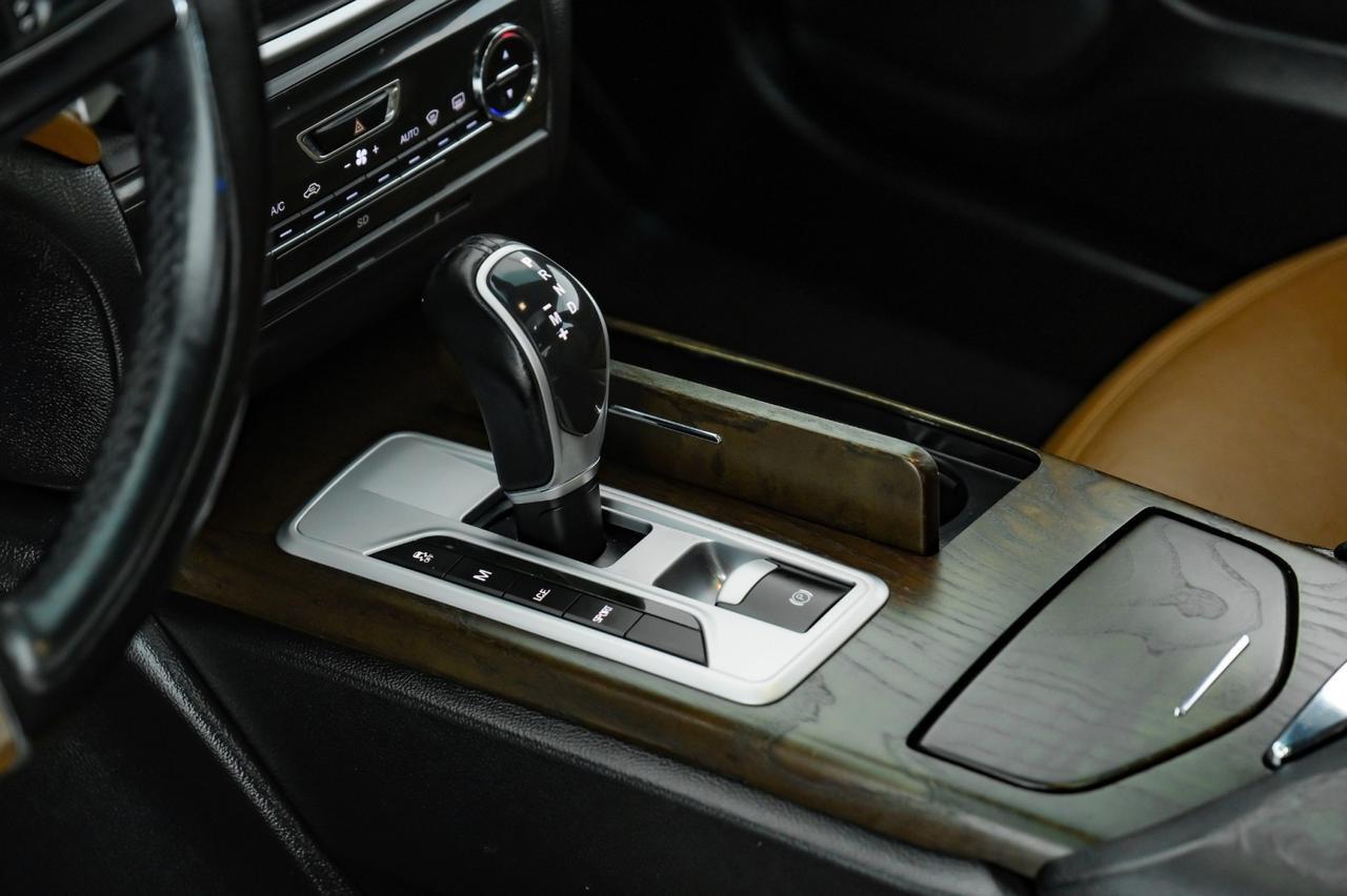 2016 Maserati Ghibli S Q4 AWD NAVIGATION SUNROOF LEATHER HEATED SEATS REAR CAMERA KEYLESS START Carrollton TX