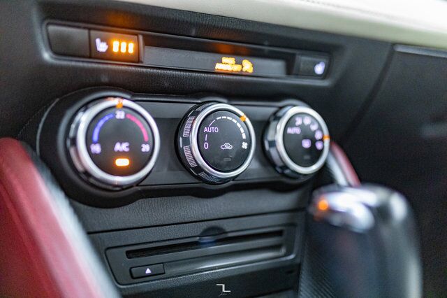 2016 Mazda CX-3 AWD GT Leather Roof Nav BCam Red Deer AB