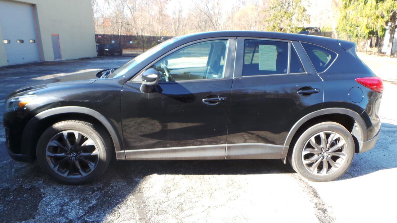 2016 Mazda CX-5 Grand Touring photo 3