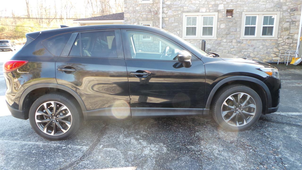 2016 Mazda CX-5 Grand Touring photo 4