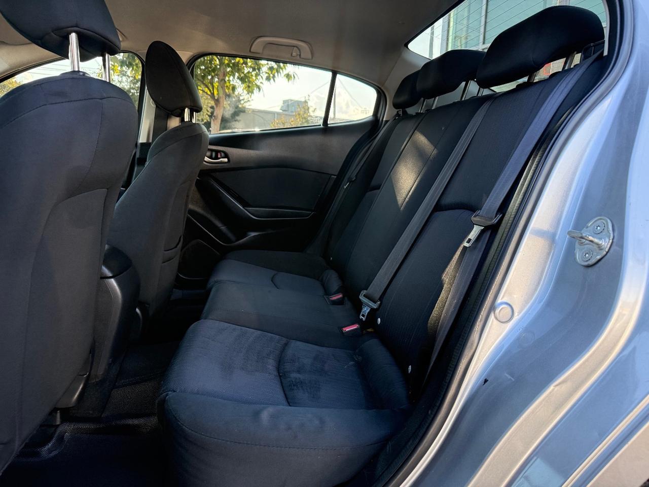 2016 Mazda MAZDA3 i Sport AT 4-Door Austin TX