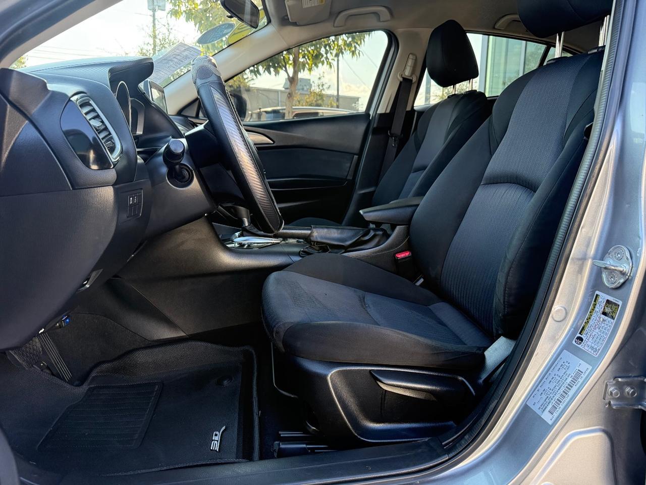 2016 Mazda MAZDA3 i Sport AT 4-Door Austin TX