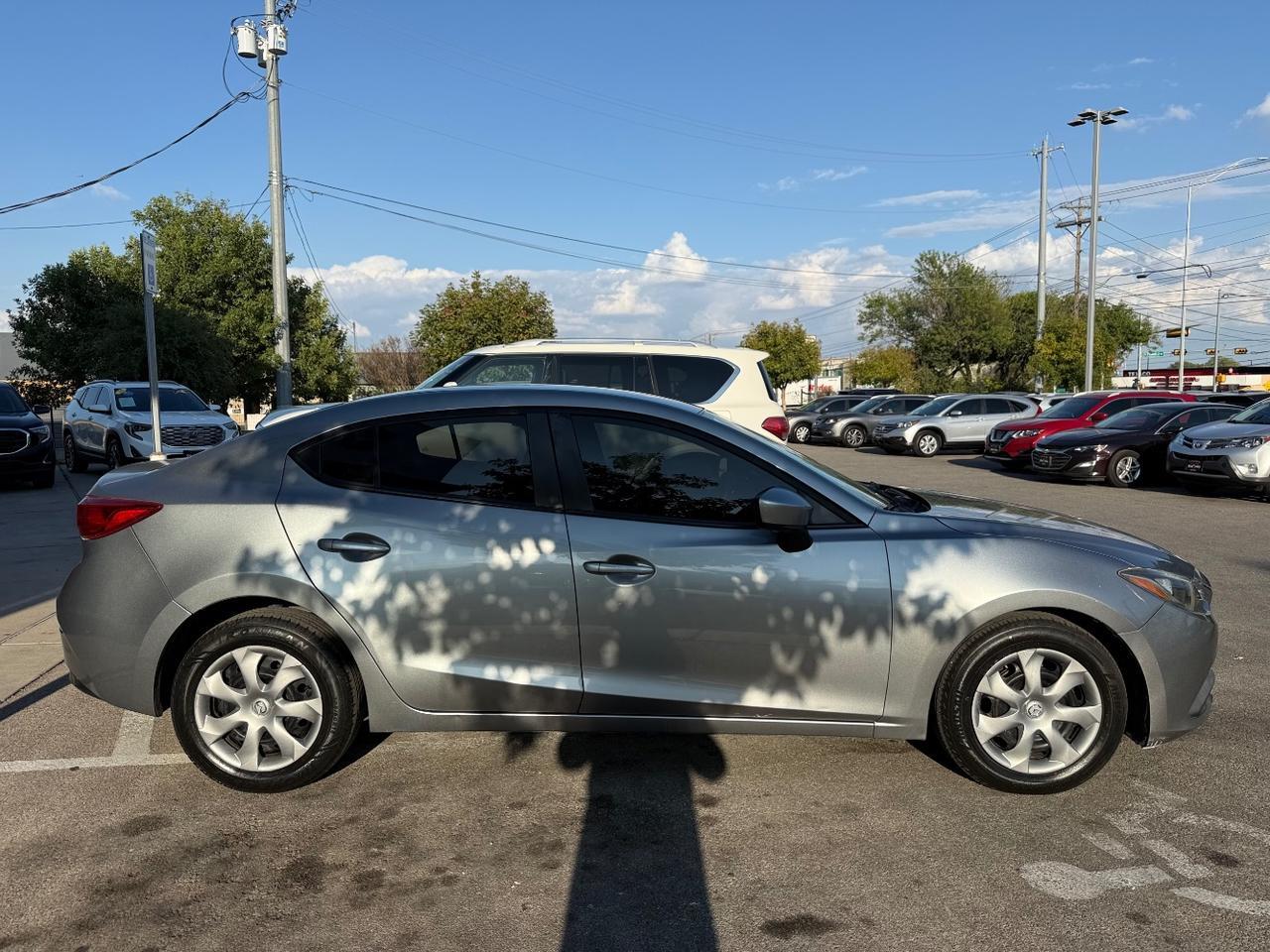 2016 Mazda MAZDA3 i Sport AT 4-Door Austin TX