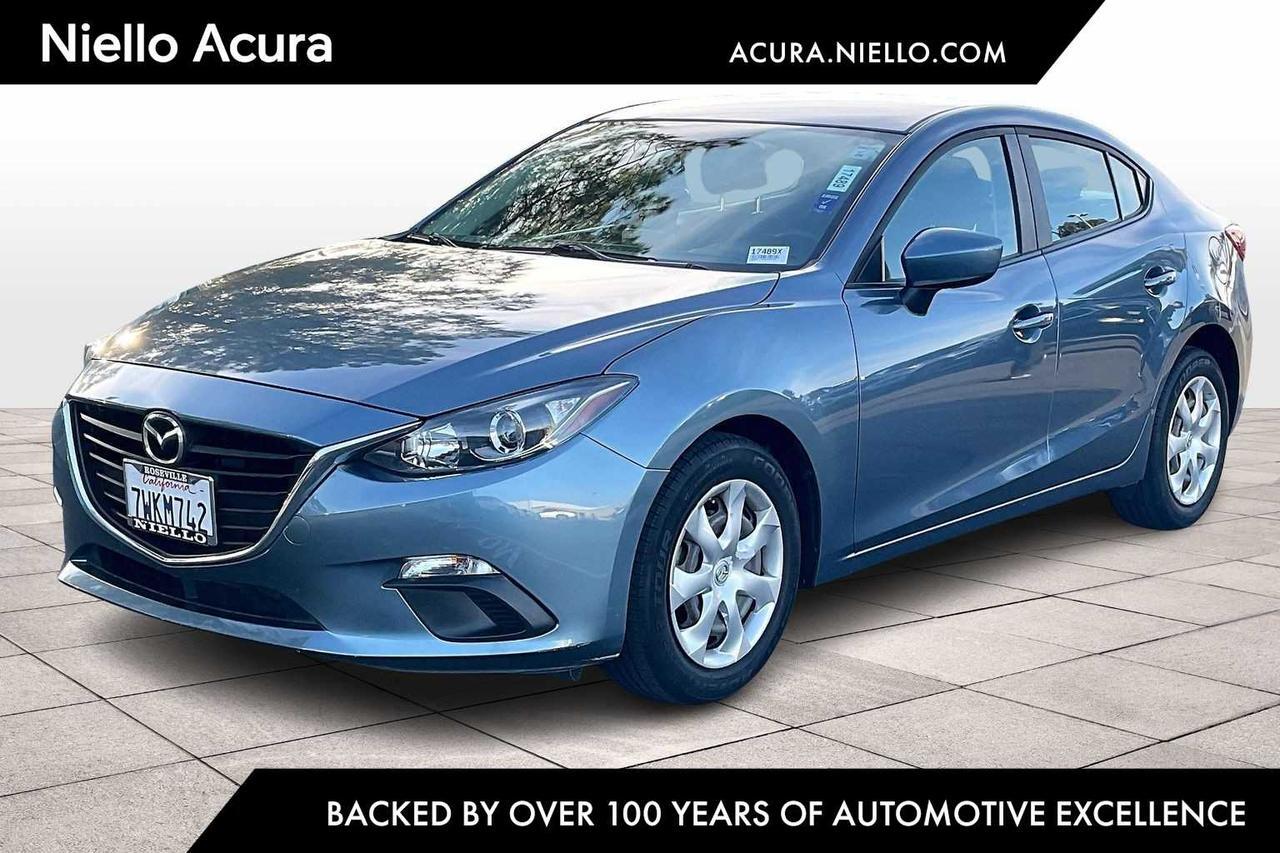 2016 Mazda MAZDA3 i Sport