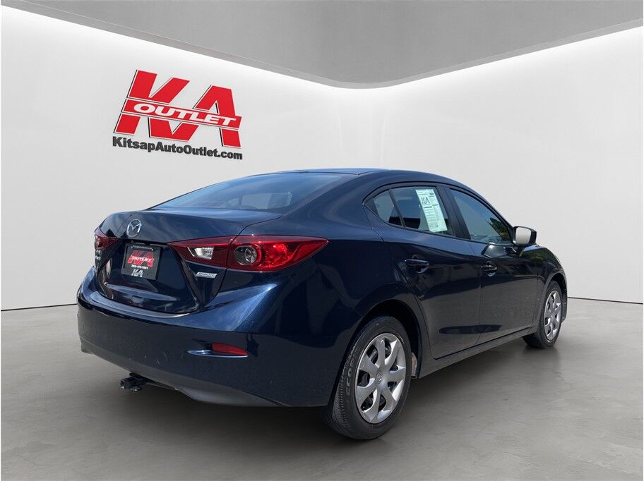 2016 Mazda MAZDA3 i Sport Sedan 4D
