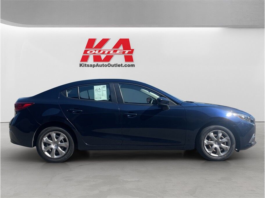 2016 Mazda MAZDA3 i Sport Sedan 4D