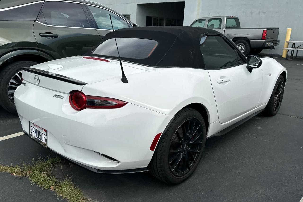 2016 Mazda MX-5 Miata Club